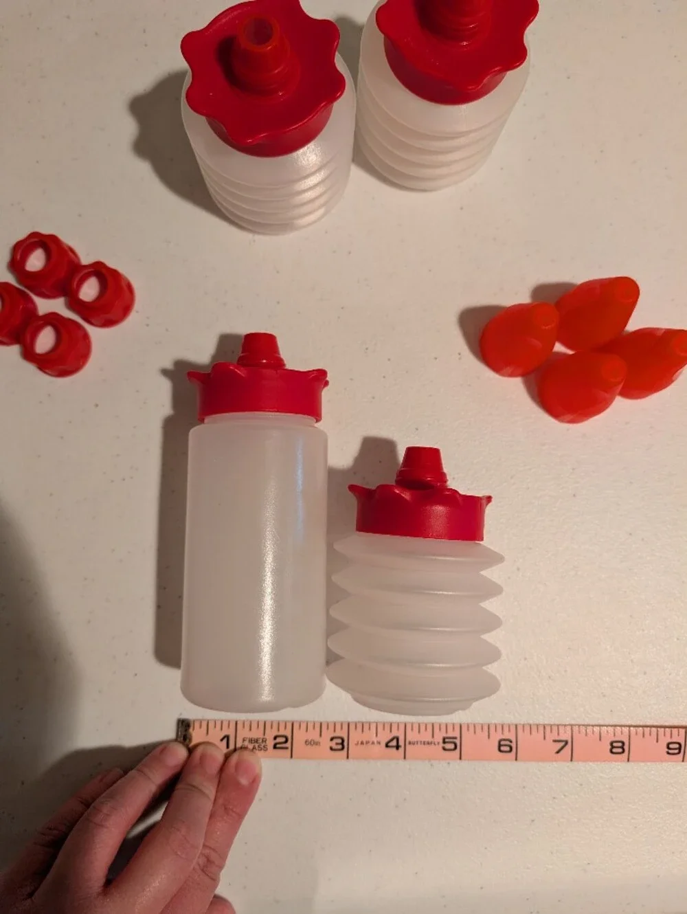 Betty Crocker Red and White 11-Piece Decorating Kit